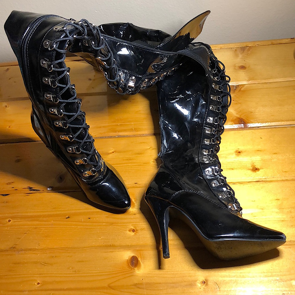 SEDUCE - 3024 Black stretch Patent Thigh Boot